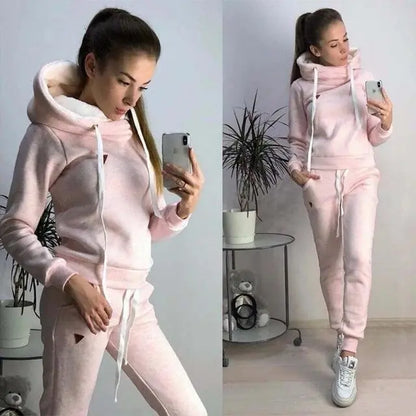 Fashionable Fleece Sports Set with Hoodie and Drawstring