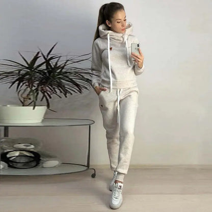 Fashionable Fleece Sports Set with Hoodie and Drawstring